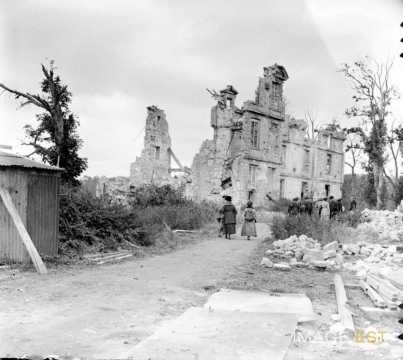 Château en ruines (Plessis-de-Roye)